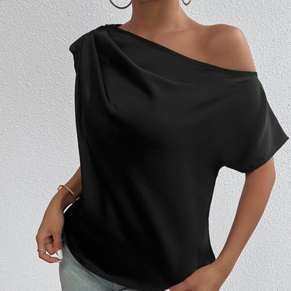 Ladies' Solid Color Asymmetrical Collar Pleated Elegant Casual Sloping Shoulder Collar Off Shoulder Top - Image 5