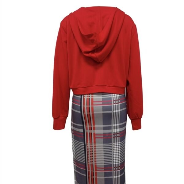 Ladies' Deep V-neck Top And Sleeveless Fashionable Printed Dress Set - Image 3