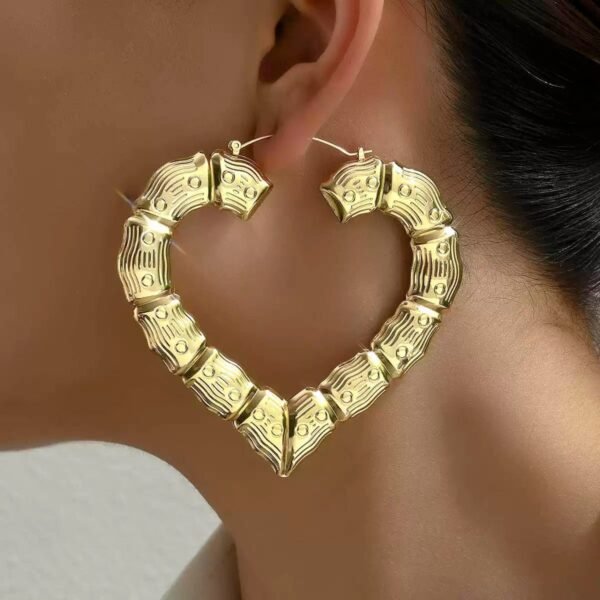 Elegant Gold-Tone Hoop Earrings Set - Timeless And Versatile - Image 5