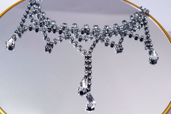 2025 New High End Design Full Diamond Water Diamond Necklace - Image 5