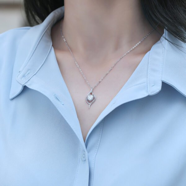 A Beautiful City Luxury Fashion Diamond Pendant Necklace Set With Mosan Diamond Silver Ornaments - Image 5