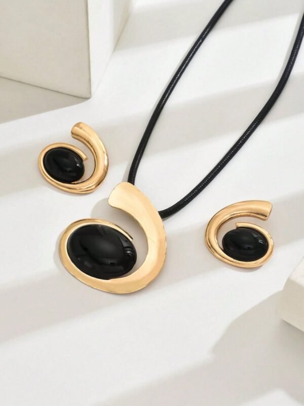 14K Gold Plated Black Onyx Swirl Choker Necklace And Earrings Set - Image 9