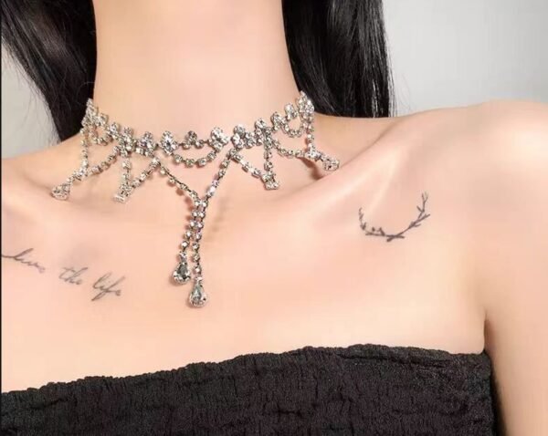 2025 New High End Design Full Diamond Water Diamond Necklace - Image 7