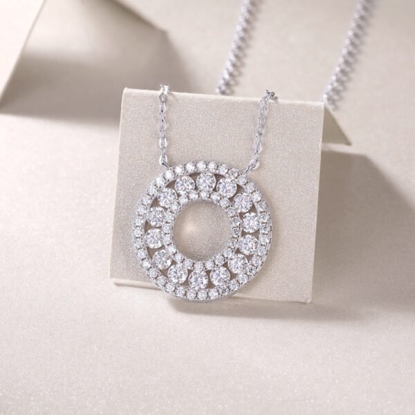 Reciprocating Luxury Fashion Diamond Pendant Necklace Set With Mosan Diamond Silver Ornaments - Image 4
