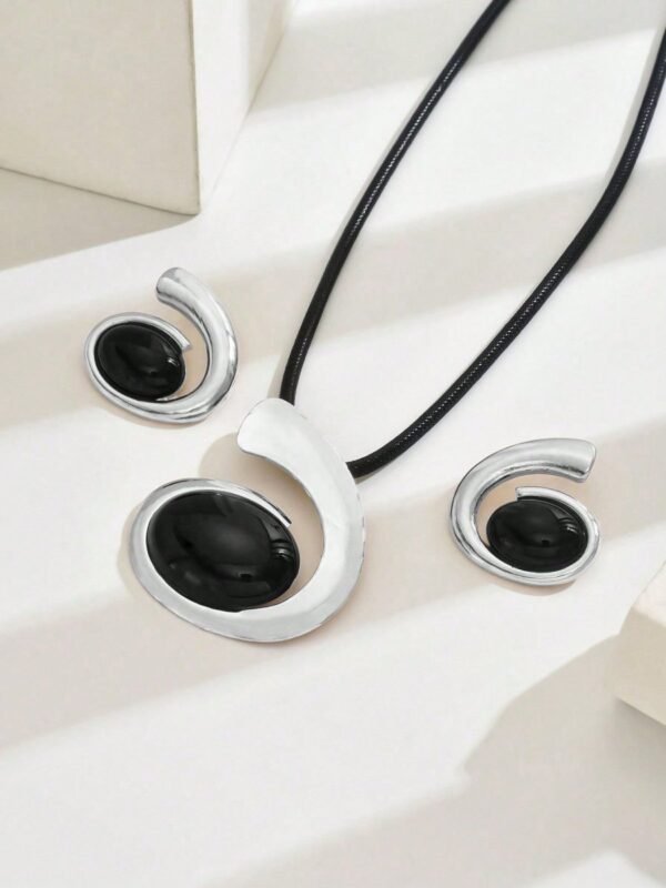 14K Gold Plated Black Onyx Swirl Choker Necklace And Earrings Set - Image 5