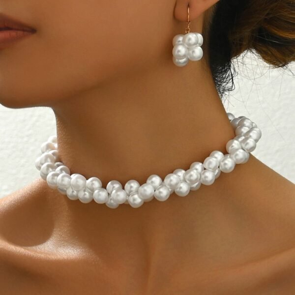 Elegant 14K Gold Pearl Jewelry Set -  Timeless Elegance For Any Occasion - Image 2