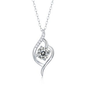 A Beautiful City Luxury Fashion Diamond Pendant Necklace Set With Mosan Diamond Silver Ornaments