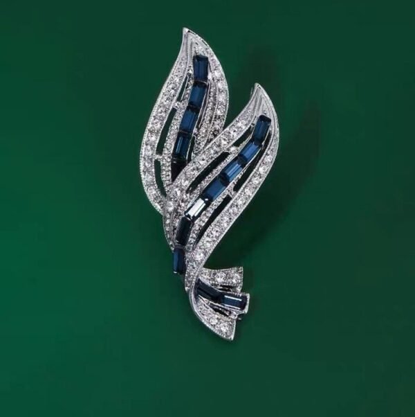 New Xiaoxiangfeng Diamond Studded Leaf Brooch - Image 7