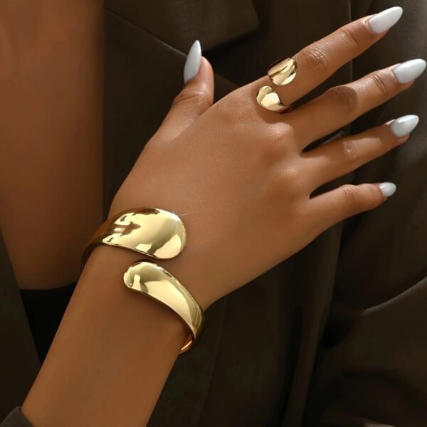 14K Gold-Plated Adjustable Open Ring - Timeless Elegance For Every Occasion - Image 2