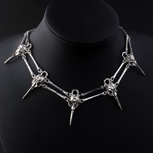 Fashionable New European And American Gothic Bird Skull Necklace - Image 7