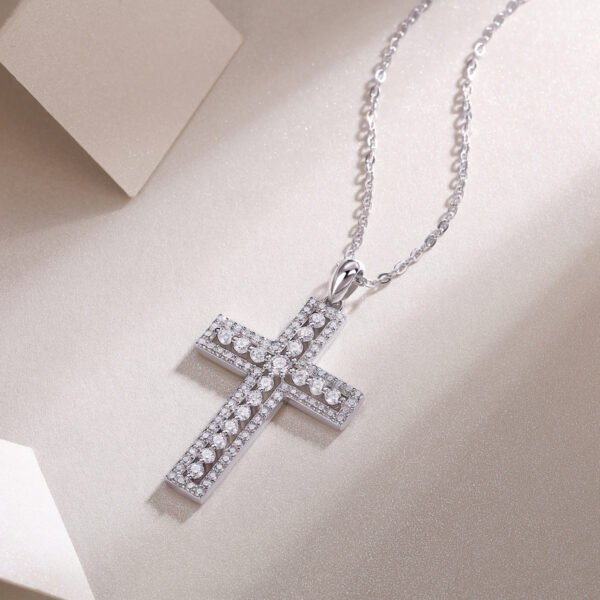 Shelter Luxury Fashion Diamond Pendant Necklace Set With Mosan Diamond Silver Ornaments - Image 4