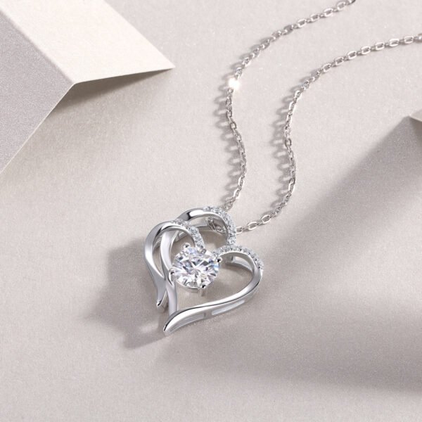 Heart To Heart Connected Luxury Fashion Diamond Pendant Necklace Set With Mosan Diamond Silver Ornaments - Image 2