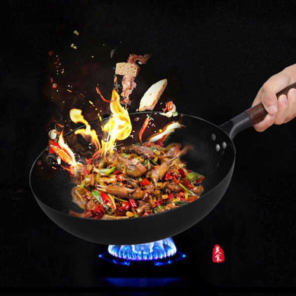 Iron Pan Traditional Iron Wok Handmade - Image 7
