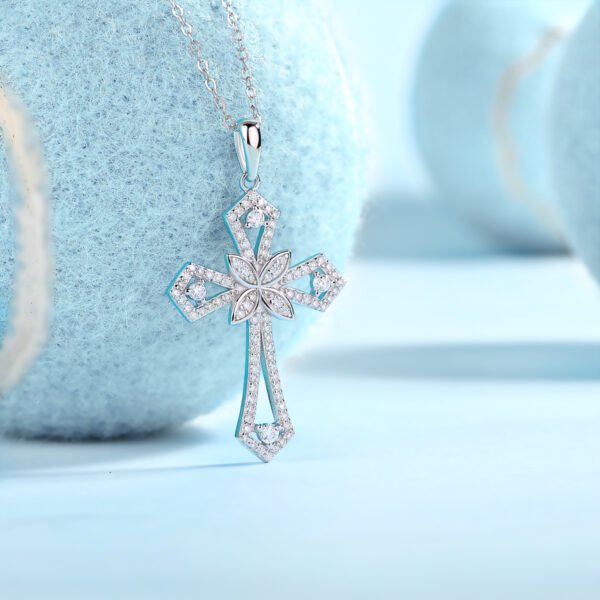 Backup Force Luxury Fashion Diamond Pendant Necklace Set With Mosan Diamond Silver Ornaments - Image 2